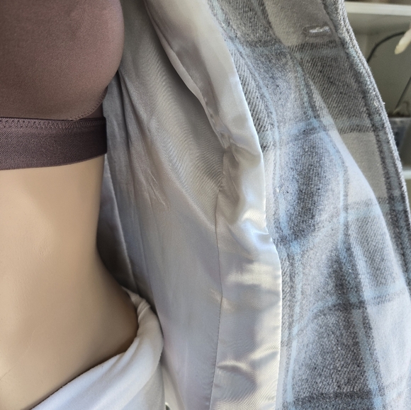 Old Navy Jacket - Picture 3 of 6